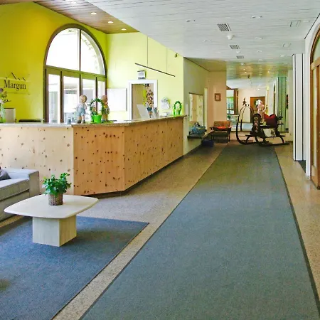 Apartment Residenza Chesa Margun 56-1 By Interhome Lägenhet